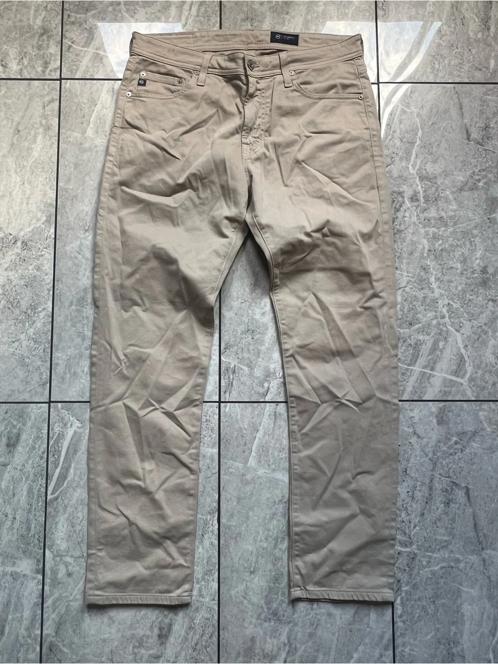AG Adriano Goldschmied Tellis Modern Slim Pants Beige Khaki Italian Fabric 33x30